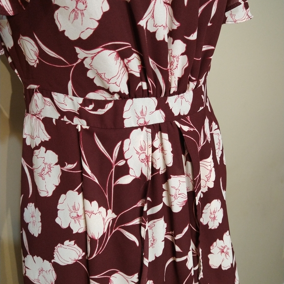 Lauren Conrad Runway Floral Ruffle Burgundy High Neckline Midi Dress 4 - Picture 6 of 12